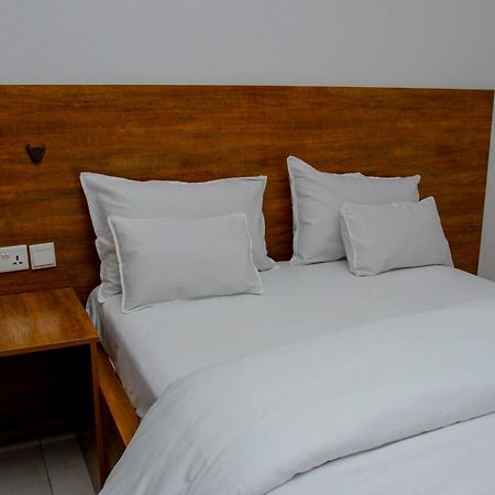 Ally Ngali Motel Kigali Exterior photo